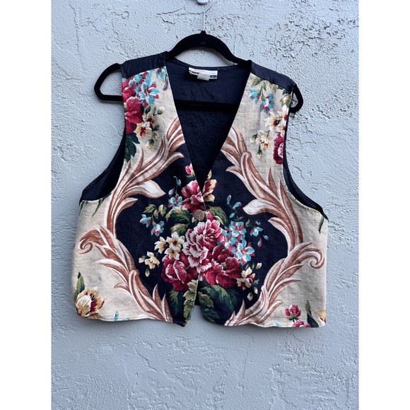 Diana M A & Co Jackets & Blazers - Diana Marco Vintage Womens Tapestry Floral Print Vest Cottagecore Layered